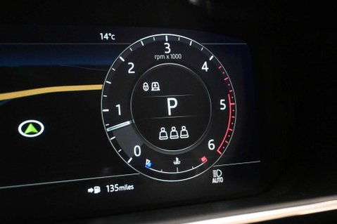 Land Rover Range Rover Sport 3.0 Range Rover Sport HSE Dynamic Black D MHEV Auto 4WD 5dr 58