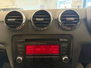Audi TT 2.0 TDI Sport Coupe 3dr Diesel Manual quattro Euro 5 (170 ps) 19