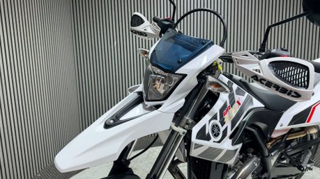 Yamaha WR125 2014 ONLY 11K 1 OWNER SUPERMOTO 125CC 15BHP ENDURO BIKE 13