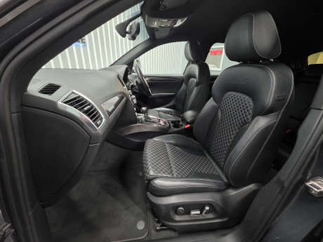 Audi SQ5 3.0 BiTDI V6 SUV 5dr Diesel Tiptronic quattro Euro 6 (s/s) (313 ps) 6