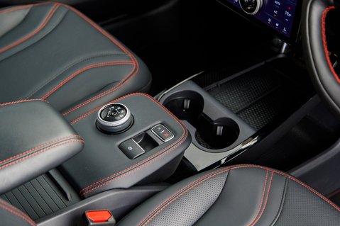 Ford Mustang Mach-E BASE 31