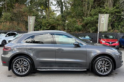 Porsche Macan D S PDK - £14K EXTRAS -AIR SUSPENSION -PDLS+ -BOSE -SIDE SKIRTS -ACC-CAMERA 5