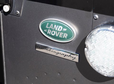 Land Rover Defender 90 Autobiography Edition 25