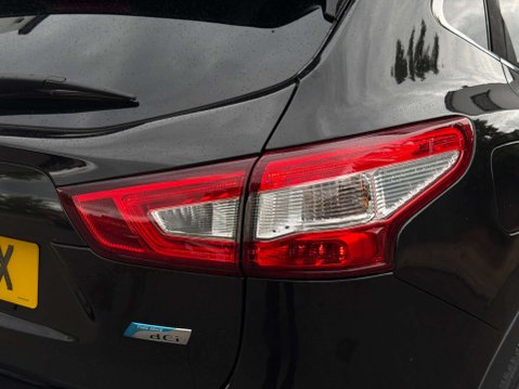 Nissan Qashqai 1.5 dCi Acenta Premium SUV 5dr Diesel Manual 2WD Euro 5 (s/s) (110 ps) 31