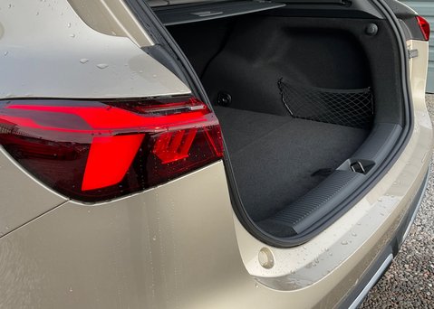 MG MGS6 EV 77kWh TROPHY 10