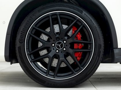 Mercedes S65 AMG Tops Out the Illustrious S-Class Range