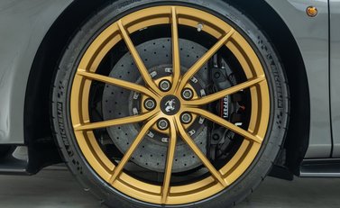 Ferrari 488 Pista 24