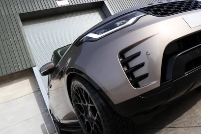 Land Rover Discovery 5