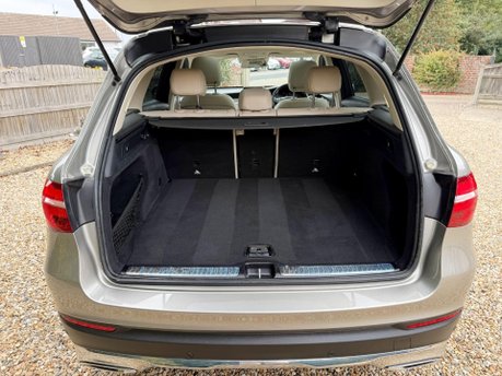 Mercedes-Benz GLC 2.1 GLC220d Sport (Premium) G-Tronic+ 4MATIC Euro 6 (s/s) 5dr 27