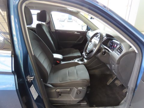 Volkswagen Tiguan Allspace SEL TDI 4MOTION DSG 10