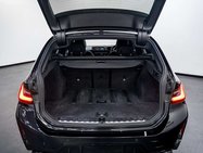 BMW 3 Series 3.0 M340d MHT Touring 5dr Diesel Hybrid Auto xDrive Euro 6 (s/s) (340 ps) 18