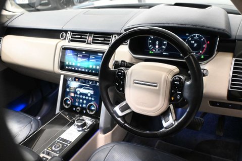 Land Rover Range Rover 4.4 Range Rover Vogue SE SDV8 Auto 4WD 5dr 20