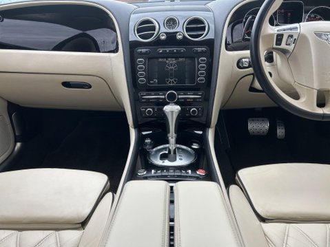 Bentley Continental 6.0 W12 Flying Spur Speed Saloon 4dr Petrol Auto 4WD Euro 4 (610 ps) 33