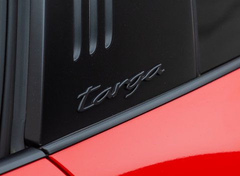 Porsche 911 Targa 4 GTS (992) 42