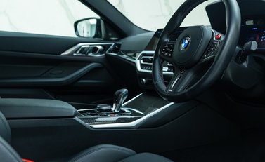BMW M4 COMPETITION M XDRIVE 13