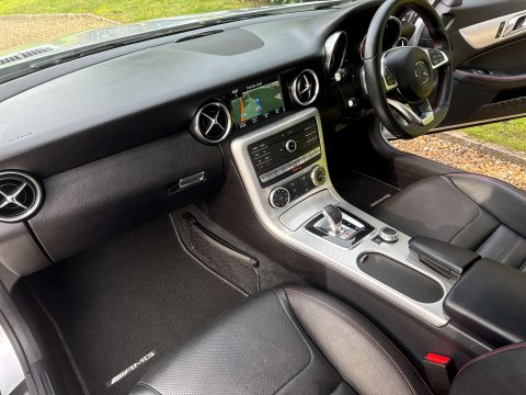 Mercedes-Benz SLC 2.0 SLC 300 AMG Line Auto 2dr 14
