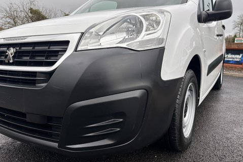 Peugeot Partner 850 S L1 1.6 Hdi 92ps Panel Van - Air Con - Direct from MOD 18