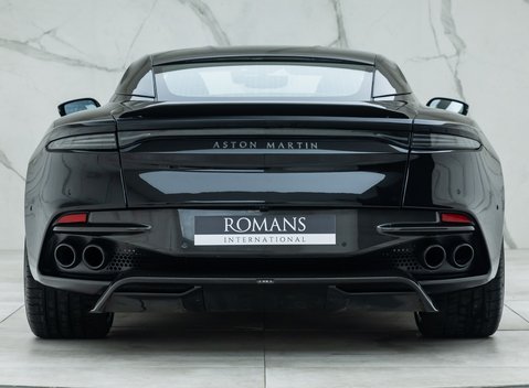 Aston Martin DBS Superleggera 5