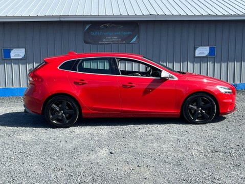 Volvo V40 2.0 T2 R-Design Euro 6 (s/s) 5dr 22