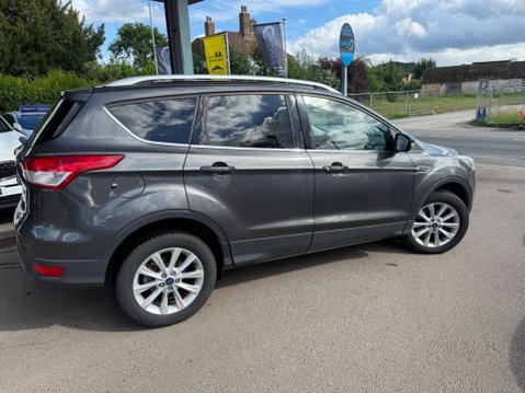 Ford Kuga 2.0 TDCi Titanium 2WD Euro 6 (s/s) 5dr 7