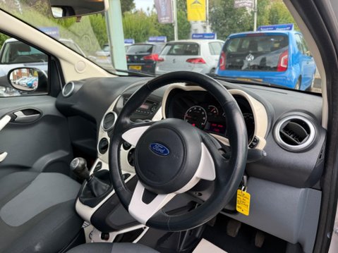 Ford Ka 1.2 Zetec Euro 5 (s/s) 3dr 22
