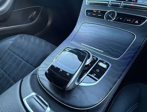 Mercedes-Benz E Class 2.0 E 220 AMG Line Night Edition Premium D Auto 5dr 46