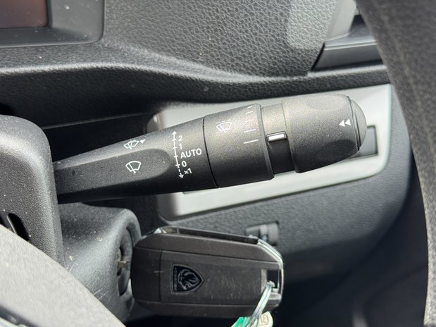 Peugeot Expert XLWB L3H1 [SOLD CM] Low Roof Professional Air Con Sensors Euro 6 21