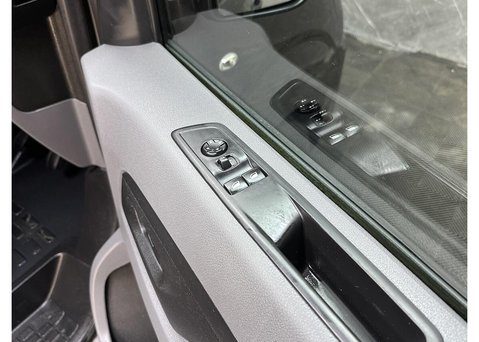 Vauxhall Vivaro 1.5 Turbo D 2900 Sportive Panel Van 5dr Diesel Manual L2 H1 Euro 6 (s/s) (1 26