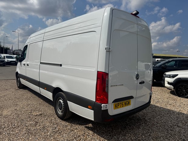 Mercedes-Benz Sprinter LWB L3H2 [SOLD CR] High Roof 315 Pro Cdi EURO 6 10