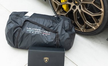 Lamborghini Huracan LP640-2 Tecnica 27