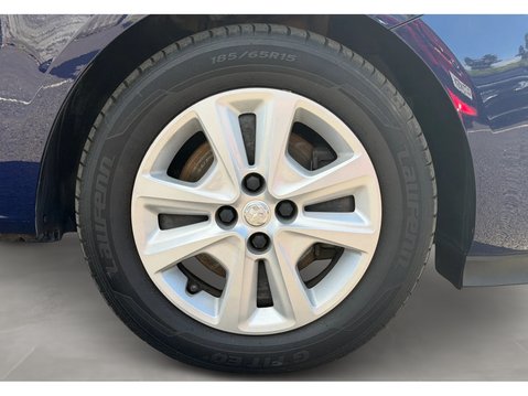 Vauxhall Corsa 1.0T ecoTEC Design 5dr 12