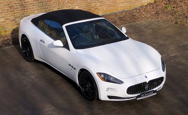 Maserati Grancabrio 4