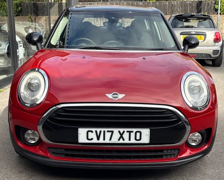 Mini Clubman Cooper 1.5 Petrol Manual Chili 6 door - SAT NAV - HEATED SEATS 6