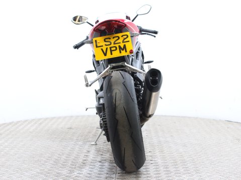 Triumph Speed Triple SPEED TRIPLE 1200 RR 5