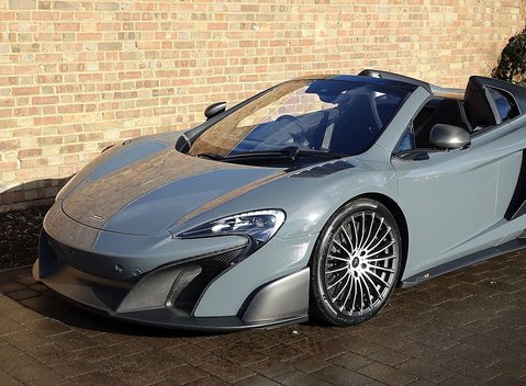 McLaren 675 LT Spider 18