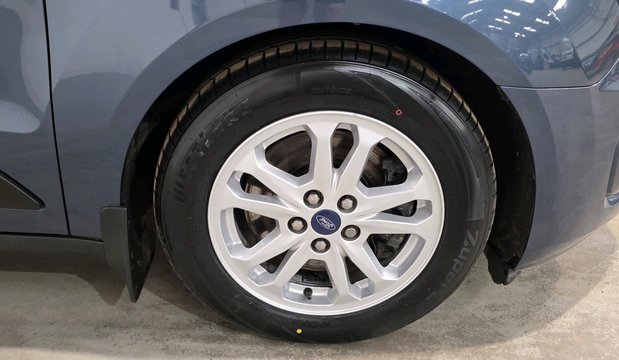 Ford Transit Connect Transit Connect 240 L1 H1 Trend 1.5L 100PS 8 Speed Auto 