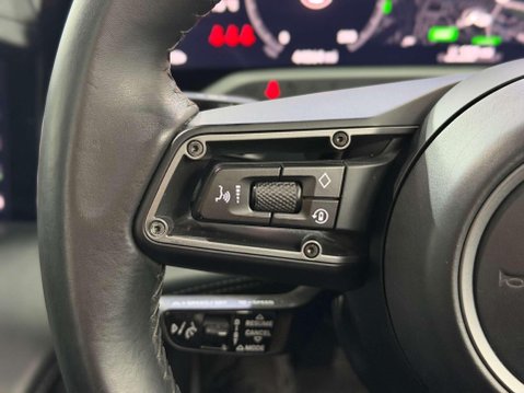 Porsche Taycan Performance Plus 93.4kWh 4S Saloon 4dr Electric Auto 4WD (571 ps) 28