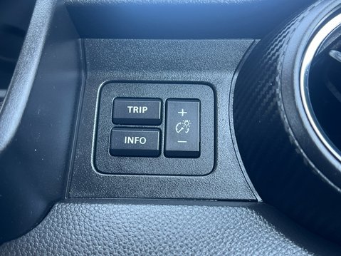 Suzuki Ignis SZ3 DUALJET MHEV 36