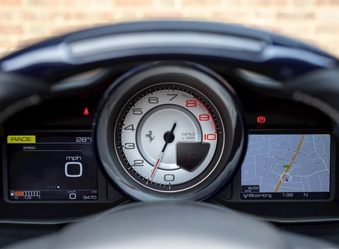 Ferrari 488 Spider 18