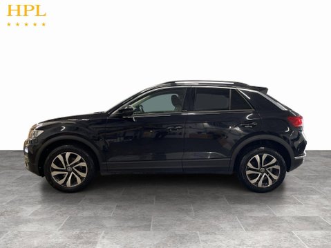 Volkswagen T-Roc 1.5 TSI EVO Active SUV 5dr Petrol Manual Euro 6 (s/s) (150 ps) 4
