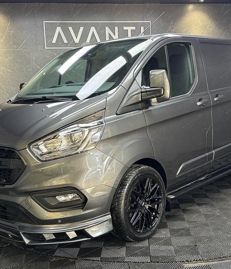 Ford Transit Custom 2.0 300 EcoBlue Limited Panel Van 5dr Diesel Auto L1 H1 Euro 6 (s/s) (170 p