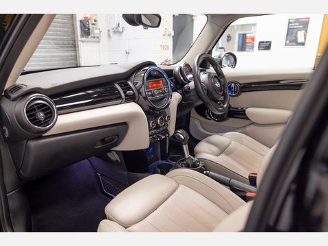 Mini Hatch 2.0 Cooper S Auto Euro 6 (s/s) 5dr 47