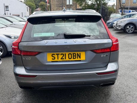 Volvo V60 B4 CROSS COUNTRY AWD MHEV 5