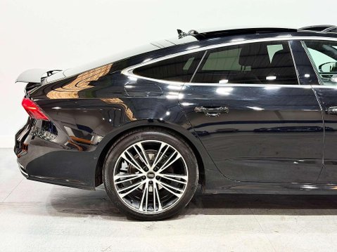 Audi A7 2.0 TDI 40 S line Sportback 5dr Diesel S Tronic quattro Euro 6 (s/s) (204 p 17