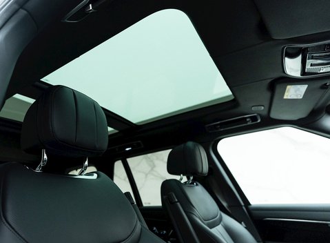 Land Rover Range Rover P530 Autobiography 11