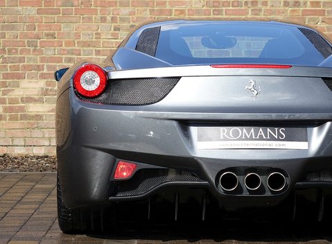 Ferrari 458 Italia 12