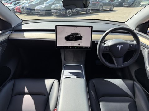 Tesla Model Y (Dual Motor) Long Range SUV 5dr Electric Auto 4WDE (384 bhp) 31