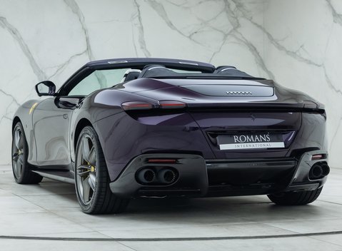 Ferrari Roma SPIDER 14