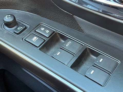 Suzuki S-Cross ULTRA BOOSTERJET ALLGRIP 35