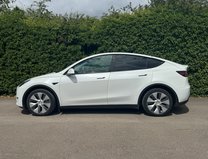 Tesla Model Y (Dual Motor) Long Range SUV 5dr Electric Auto 4WDE (384 bhp) 8